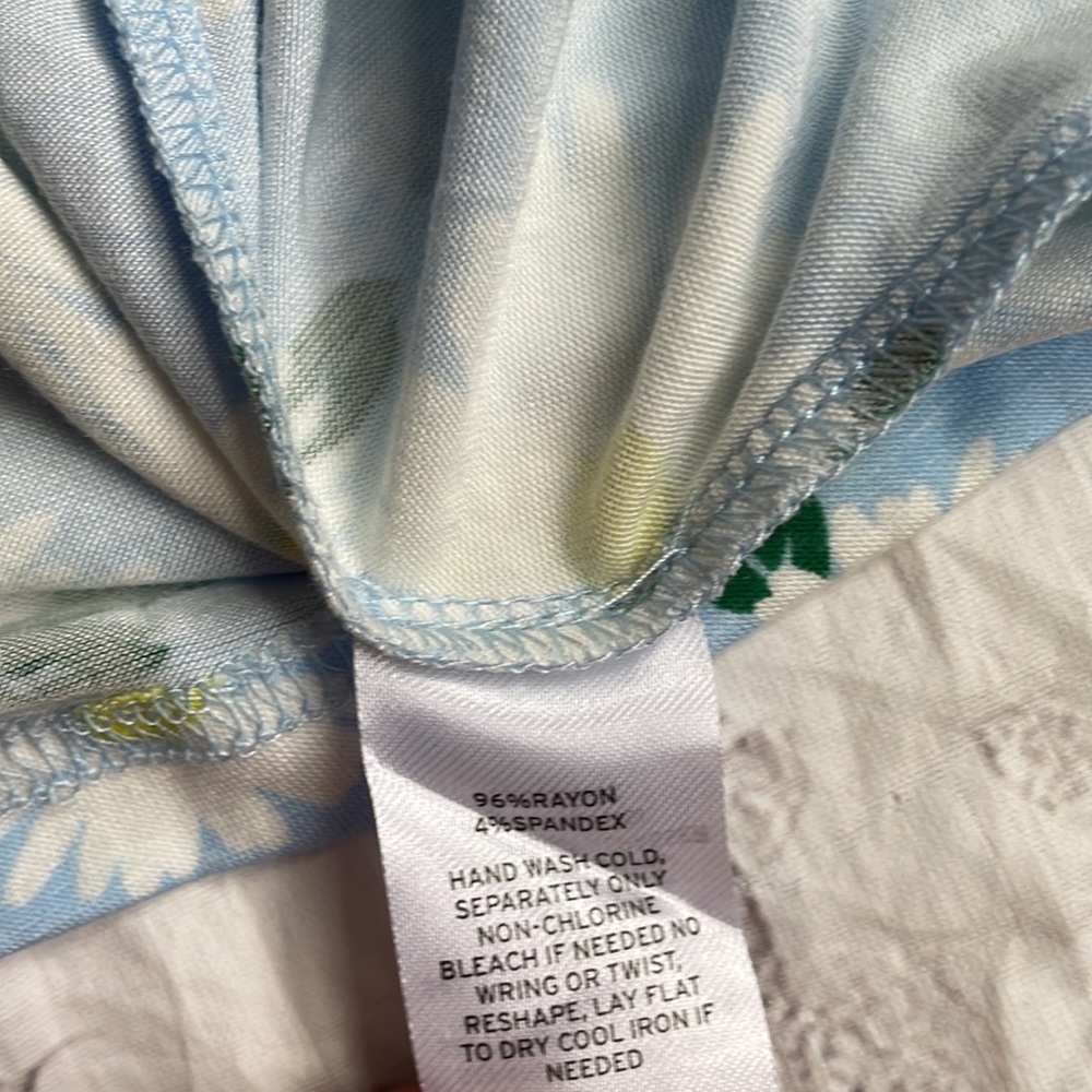 Abound Stretchy Daisy Cami camisole - Picture 6 of 9